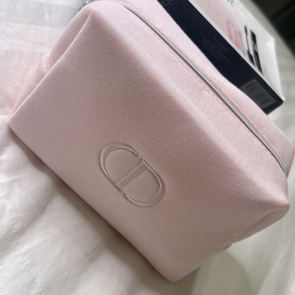 Dior Addict Makeup 4pc Set - Picture 12 of 14